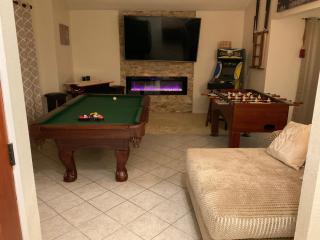 Newly remodeled! COZY and FUN! - Lancaster - 0