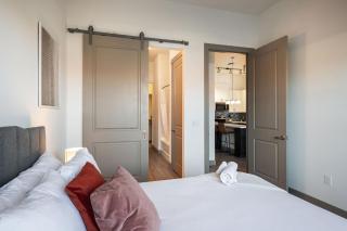 Modern CozySuites on the Town Lake waterfront 12 - Tempe - 4