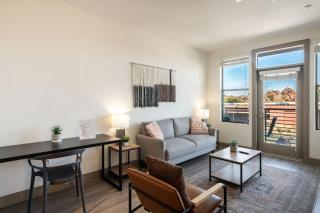 Modern CozySuites on the Town Lake waterfront 15 - Tempe - 0