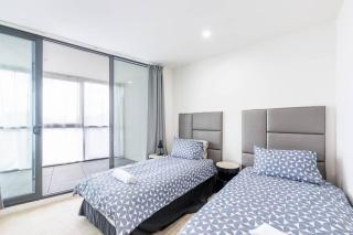 Two bedroom Apartment Next to Canberra Centre - 6
