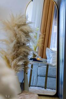 Chic Studio, Stunning Views! - 3