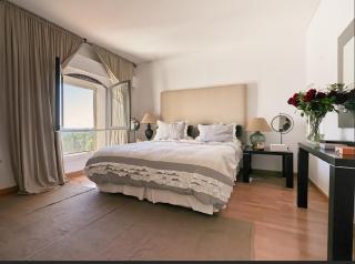 Luxury 4 bed flat - Beachfront in Puerto Banus - Marbella - 3