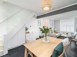 Pass the Keys Luxury 2 Bedroom Townhouse in Central St Albans - 5
