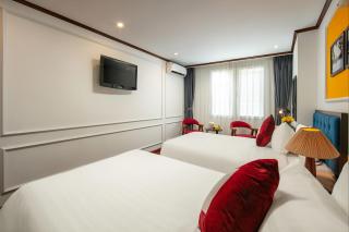 Silk Flower Hotel & Spa - 7