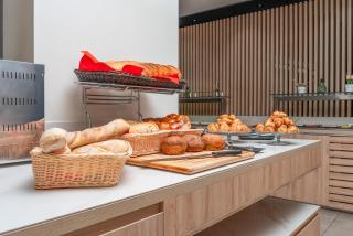 Akeah Verdi Budapest - 5