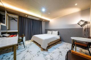 Z Hotel - Cheongju - 6