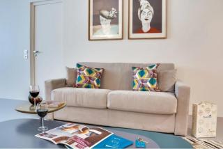 Modern and bright 2BD for 11 guests in Le Marais! - Parijs - 3
