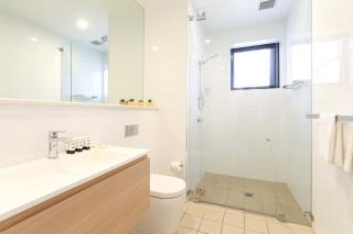 Comfy 2-Bedroom Apartment with a Clyde River View - Batemans Bay - 8