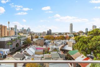 Cosy Studio with City Views - Sydney - 1