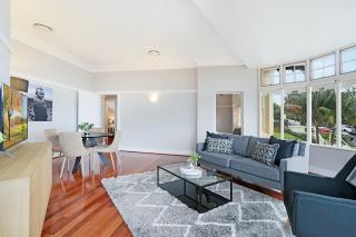 Huge Harbour View Apartment In Historic Home - Sydney - 6