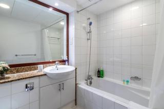Breathtaking 2BR W/180 Degree Views - Dubai Marina - Dubai - 8