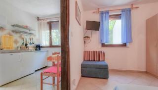 Mirjana Two - Novigrad - 1