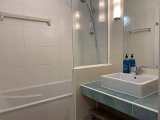 Appartement avec Piscine, WIFI, à 50m de la Plage de Trestraou - Perros-Guirec - FR-1-368-403 - Perros-Guirec - 3
