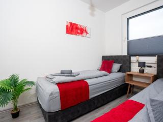 Livemore24 - Apartment 2 in Duisburg WLAN - Smart-TV - 24-7 Check-in und Küche - Duisburg - 2