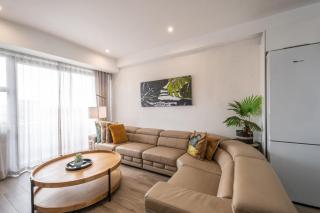 MENLYN-Entire luxury 2-bedroom en-suite apartment at Regency Hotel - Pretoria - 1