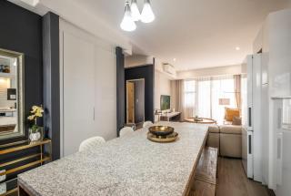MENLYN-Entire luxury 2-bedroom en-suite apartment at Regency Hotel - Pretoria - 3