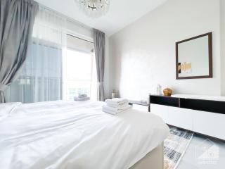 Stunning studio with Balcony in Arjan - Dubai - 6
