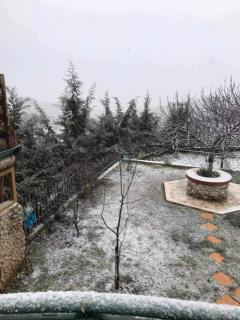 Bujtina Anesi - - 7