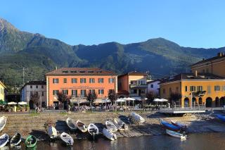 Casa Ariel, in piazza a Colico, Como Lake - Colico - 4