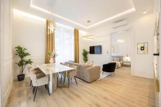 Exclusive & Prestigious Central Residence w/ Balcony - Budapeste - 0