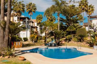 Holiday home first line beach with direct access to the pool and private garden - Marbella - 1