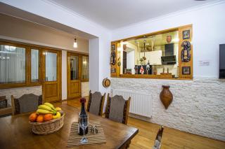Cozy Apartment on Kostava - Tiflis - 9
