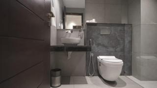 RITZ AVENUE LUXURY HOTEL - 2