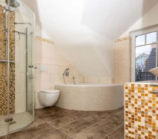 Phantastisches Haus mit Pool direkt in München - Munich - 7