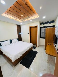 Hotel Sadashiv - Ujjain - 5