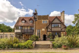 Farnham House Hotel - Farnham - 0