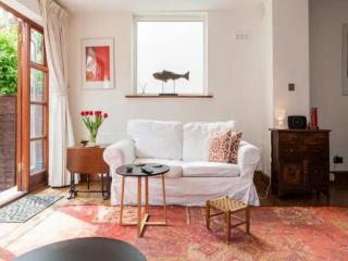 Pass the Keys - Mediterranean Garden Home - Londra - 9