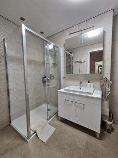 West 65 District Apartment - 5