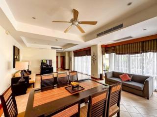 Beautiful 3-Bed Villa in Cherngtalay Thalang - Layan Beach - 4