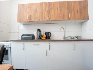 Serviceroom24 - Apartment 3 in Recklinghausen Hoch WLAN - Smart-TV - 24-7 Check-in und Küche - 2