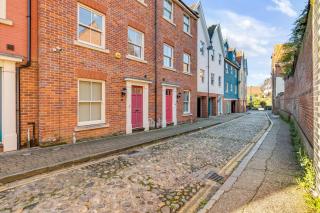 Seven Space Central Town House with Parking - Norwich - 3