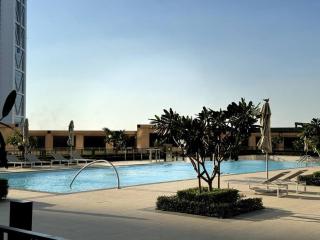 Burj Crown - Luxury Apartment Near Burj Khalifa - 7