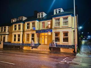 Train Station Hotel - 6