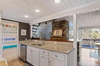 Stay On The Cape Vacation Rentals: Contemporary Saltbox In New Seabury - 4