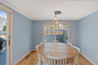 Stay On The Cape Vacation Rentals: Contemporary Saltbox In New Seabury - 2