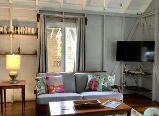 Patti's Paradise - Sandy Bay - 7
