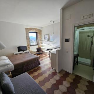 ROOM & PARKING in Centro Città con Parcheggio Privato e WIFI - Potenza - 4