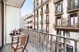 My Space Emirates - Executive Apartments with Private Balcony - Barcelone - 5