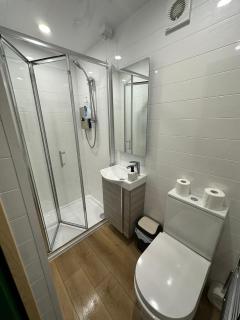The Secret Garden - Hot Tub North Coast Stay - Garvagh - 9