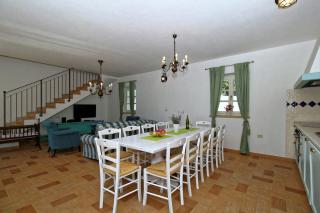Family Villa Dvori for 12 Persons with Pool in the Heart of Istria - Trviž - 6