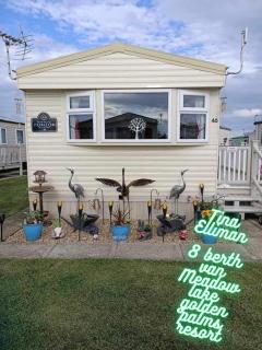 Tina's caravan hire - 5