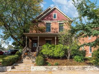 Housepitality - The Victorian Vacation Home - Columbus - 3