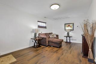 Housepitality - The Southern Orchards Cottage - Columbus - 1