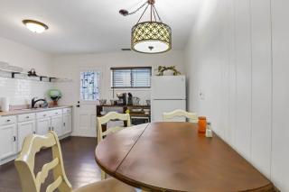 Housepitality - The Southern Orchards Cottage - 6