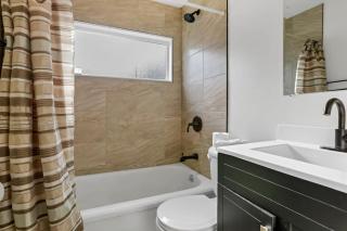 Housepitality - The Southern Orchards Cottage - 1