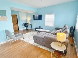 Housepitality - The Bliss Lodge - Large House - Columbus - 1